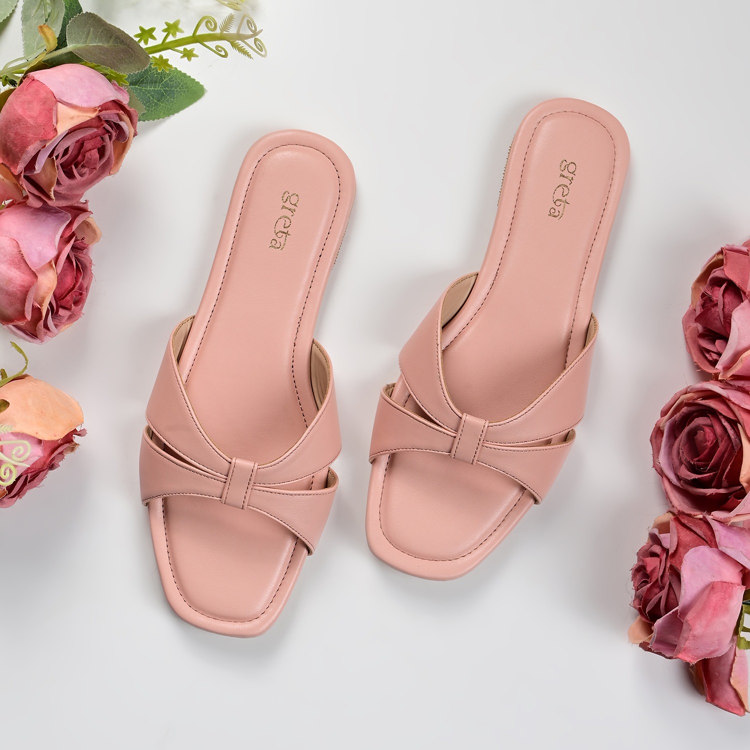 Women's Peach Sleek Parallel Flats