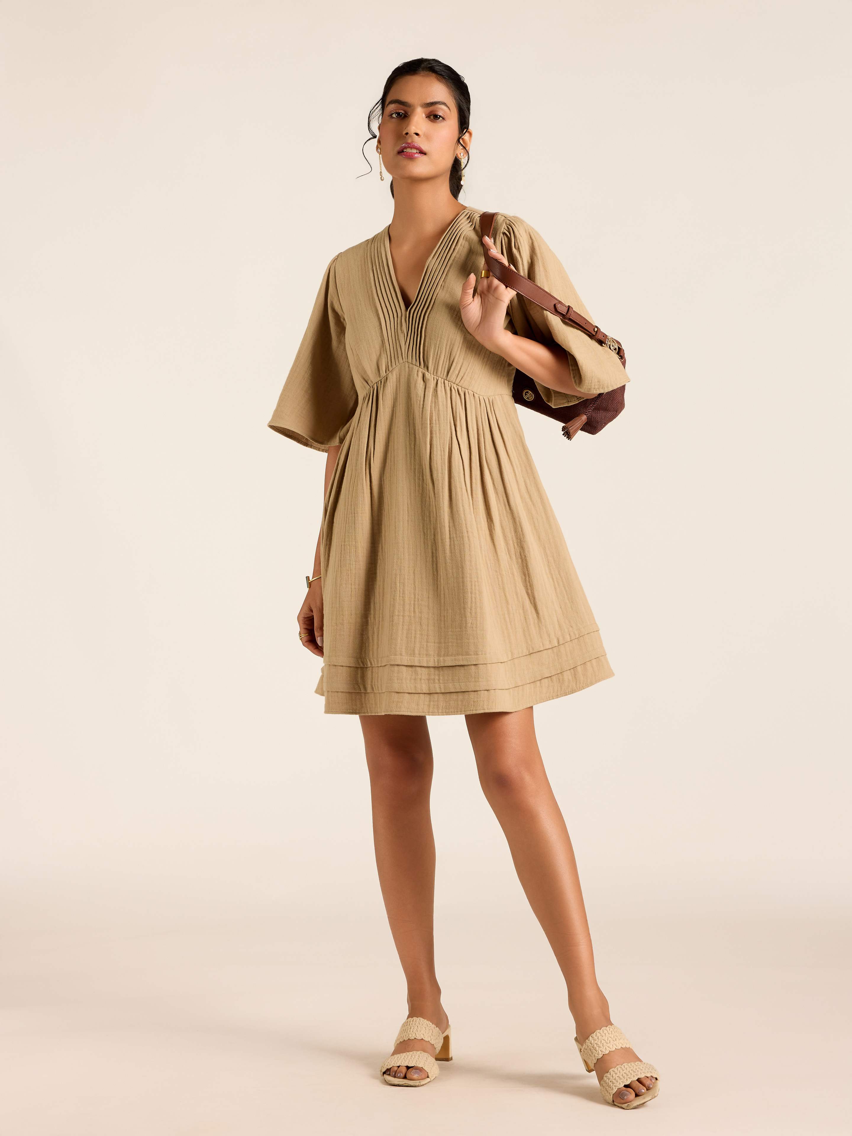 OLIVE MARGO SHORT DRESS