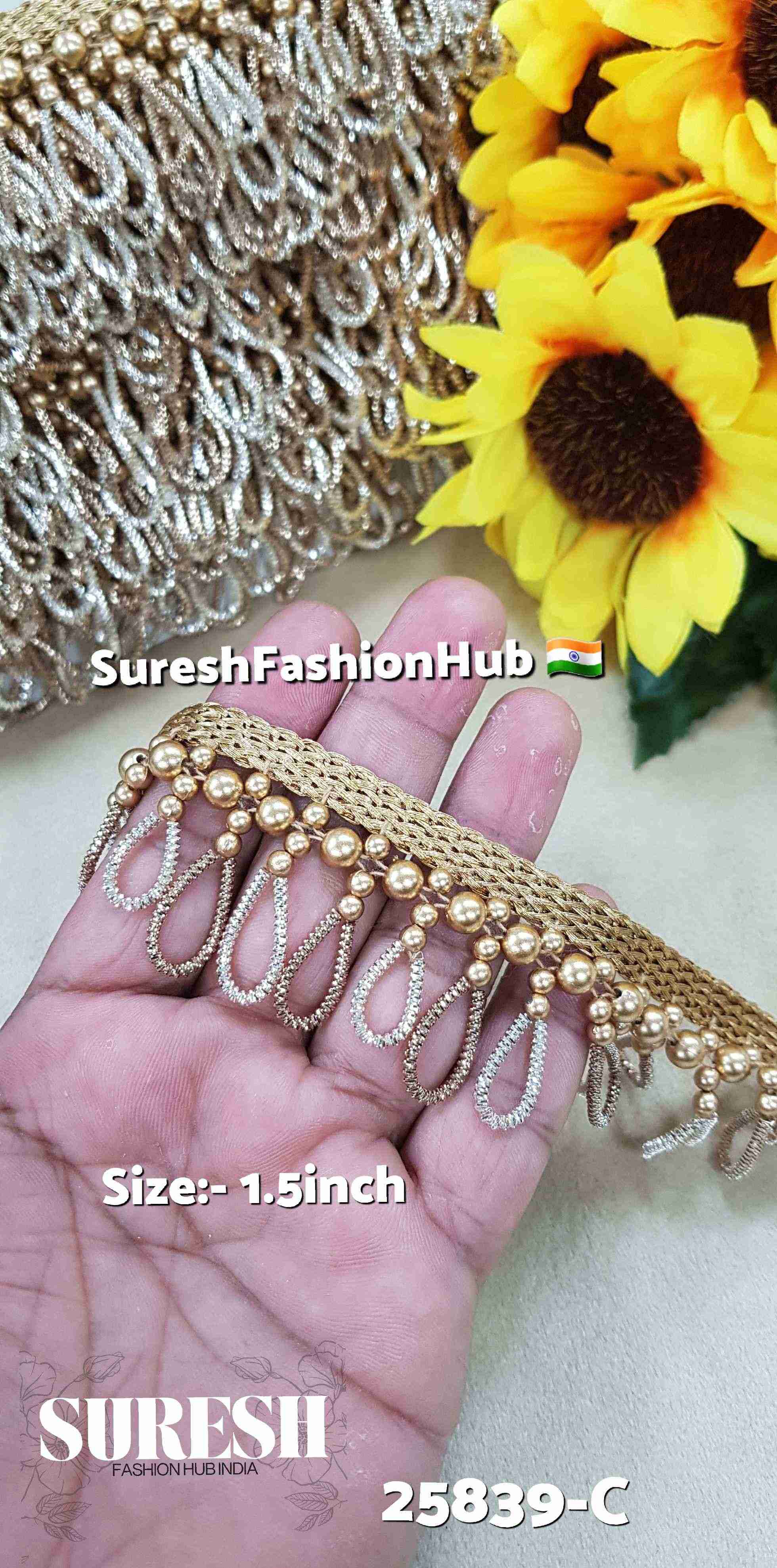Matt Gold & Water Hanging Scalloped Lace