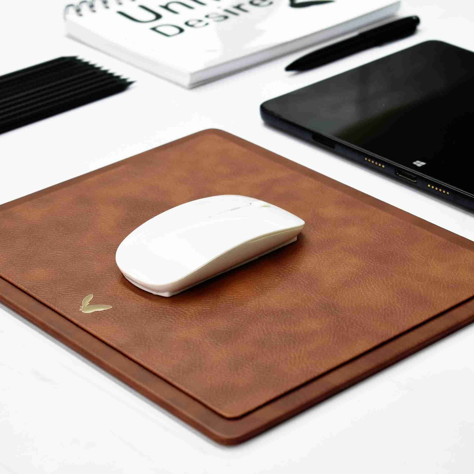 Rectangular Mouse Pad in Faux Leather | Rigid | 11×9 Inches | Classic | Tan