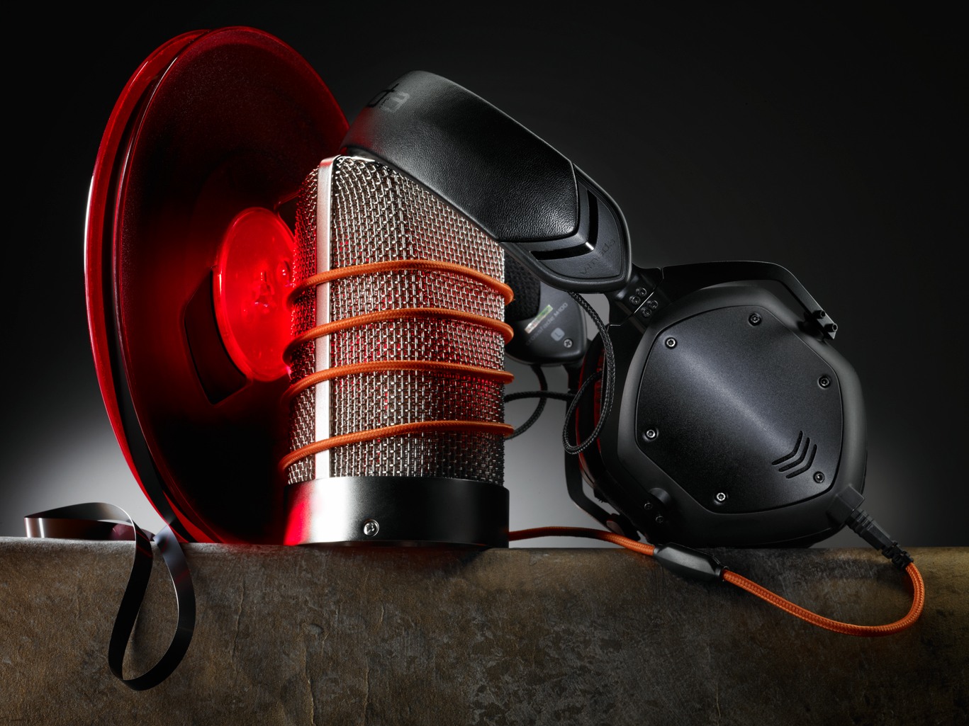 V-MODA Crossfade M-100 Master Over-Ear Studio & DJ Headphones (Matte Black) 8