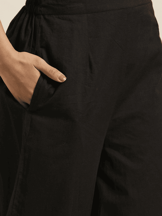 Women Grey & Black Pure Cotton Printed Kurta with Salwar