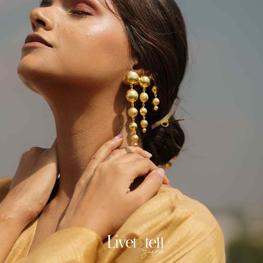Bombshell Pataka Earcuffs