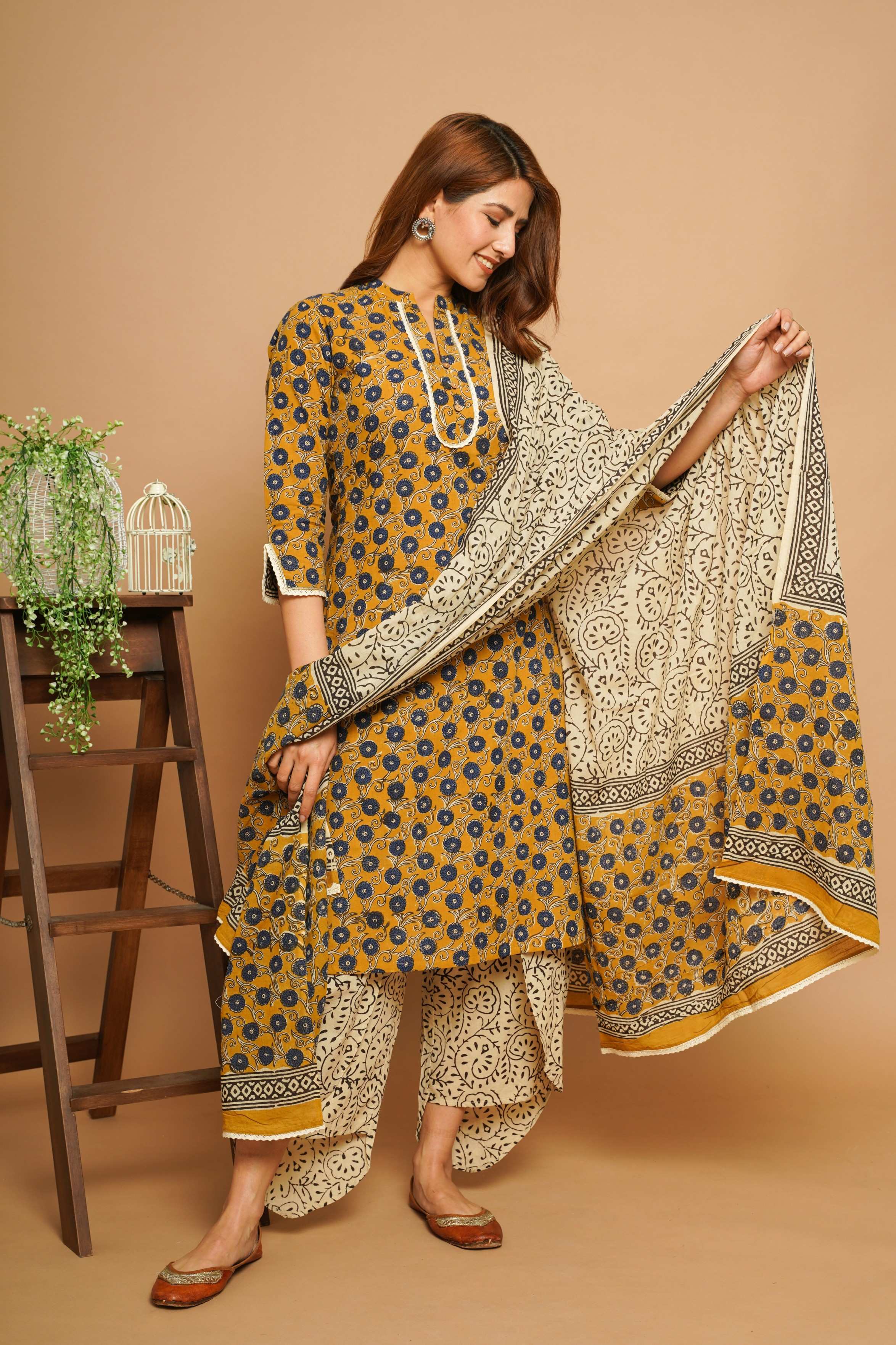 100% COTTON BLOCK PRINTED DUPATTA KURTA SET