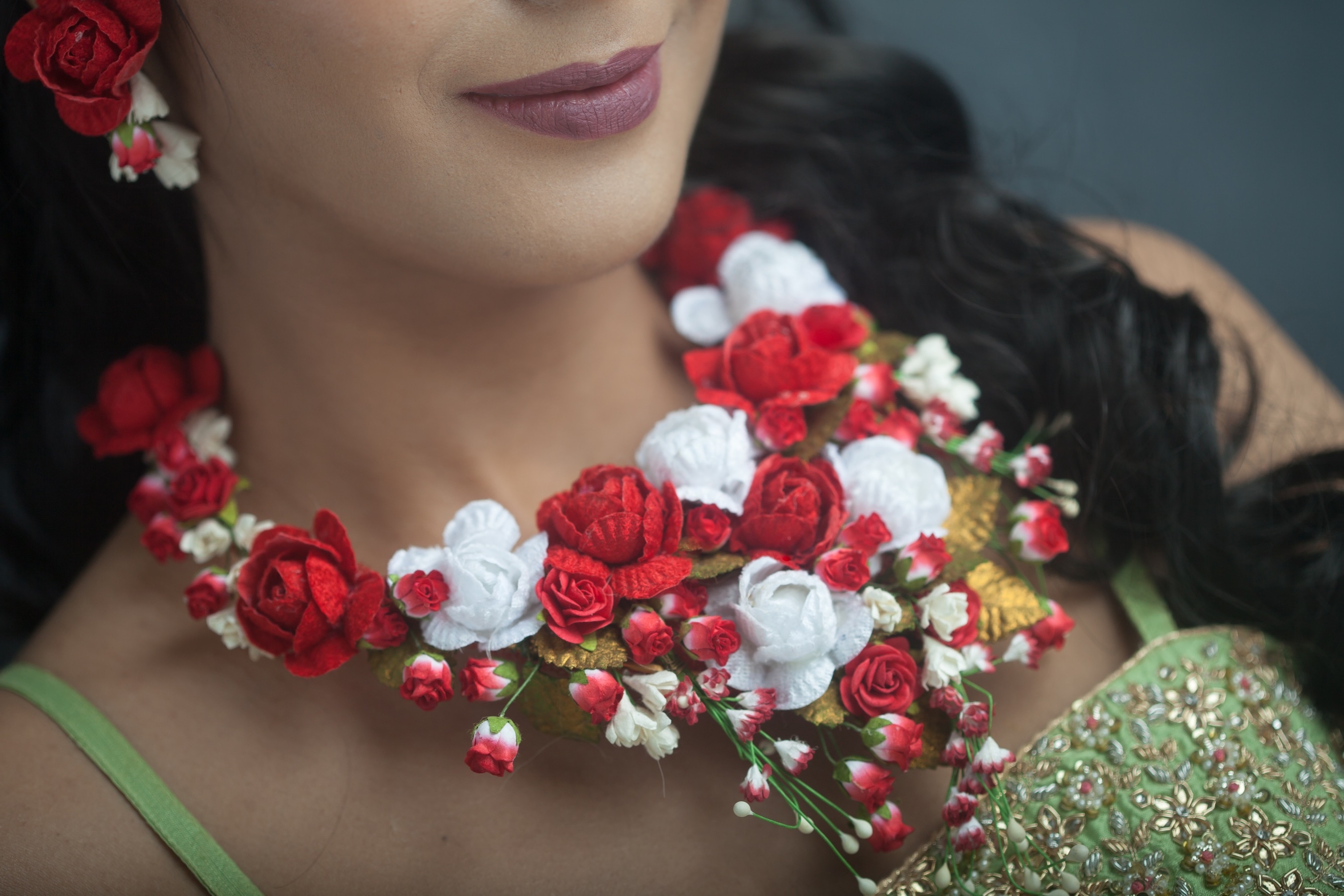 Red & White Floral Necklace For Women