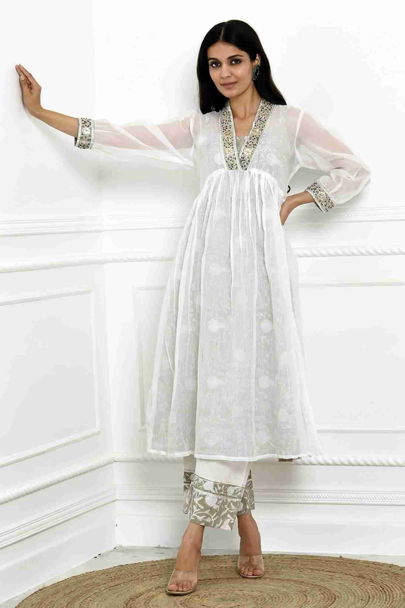 Naksh White Kota Doriya Gathered Kurta With Printed Inner And Pants (Set of 3)