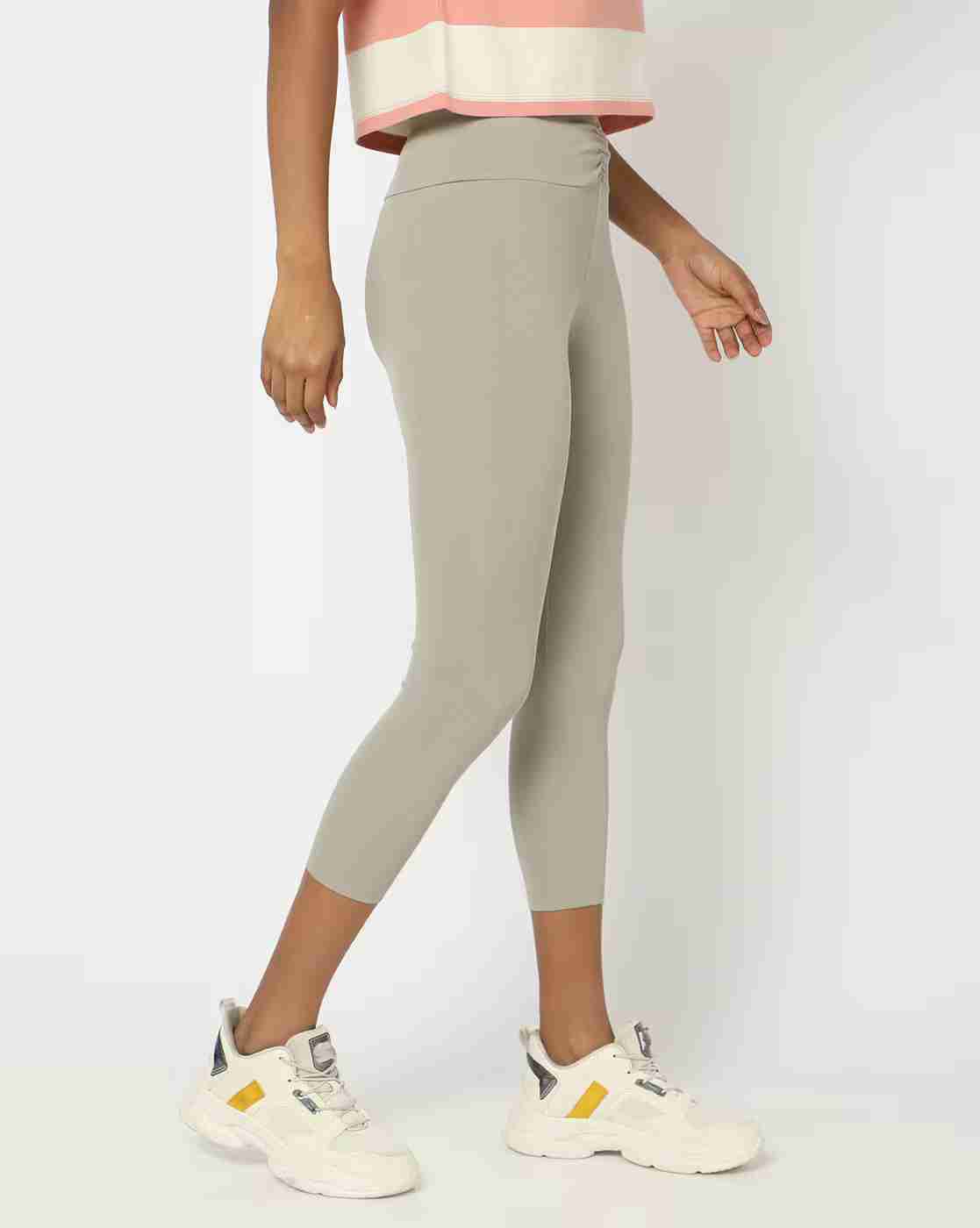 Teamspirit | Women Skinny Fit Mid-Calf Length Leggings|1