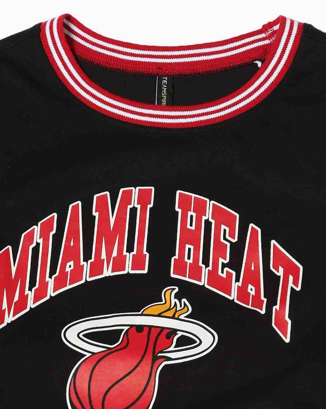 Teamspirit | Women Printed Fitted Crop Top|4