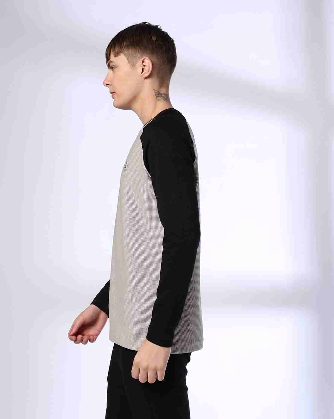 Teamspirit | Men Geometric Pattern Regular Fit Crew-Neck T-Shirt|1