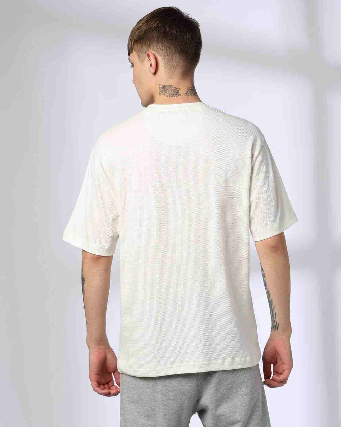 Teamspirit | Men Typographic Print Boxy Fit Crew-Neck T-Shirt|3