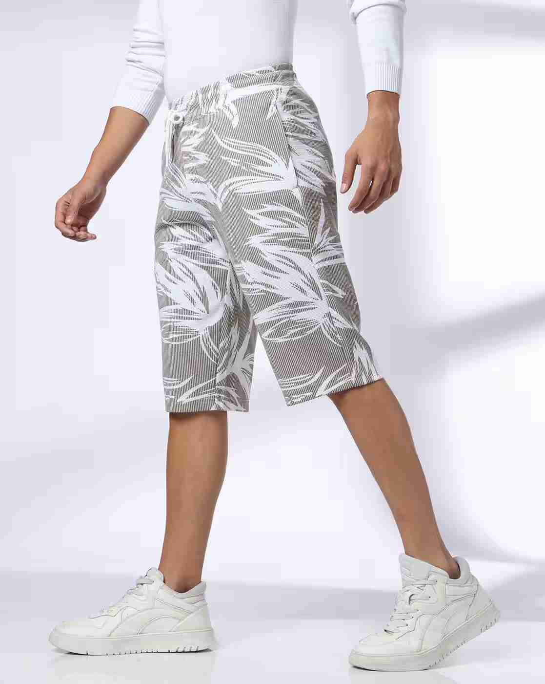 Teamspirit | Men All-Over Print Regular Fit Shorts|1