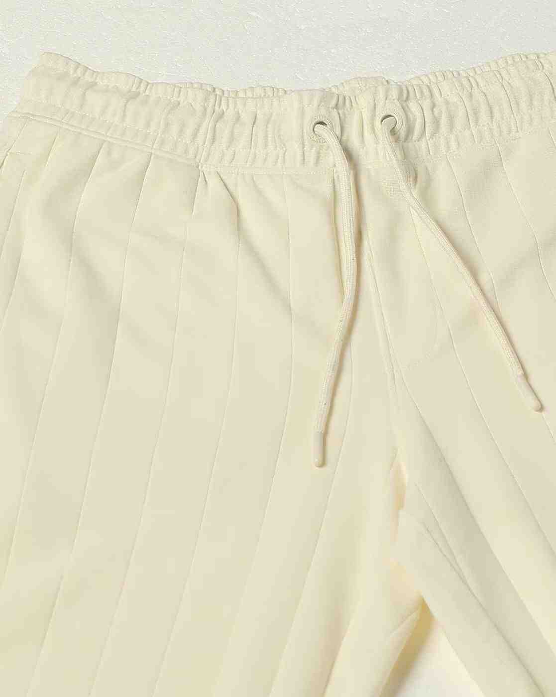 Teamspirit | Men Striped Regular Fit Shorts|5