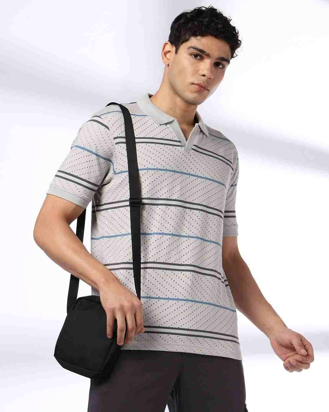 Men Zig Zag Striped Regular Fit Polo T-Shirt