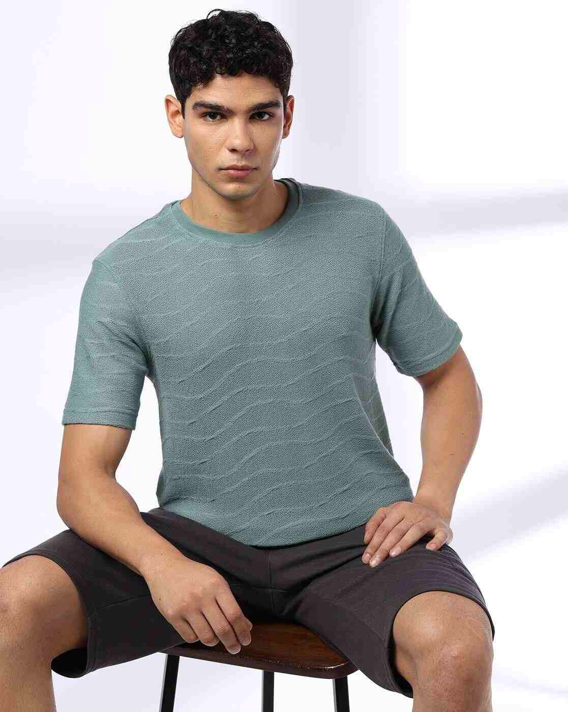 Men Zig Zag Patterned Regular Fit Crew-Neck T-Shirt