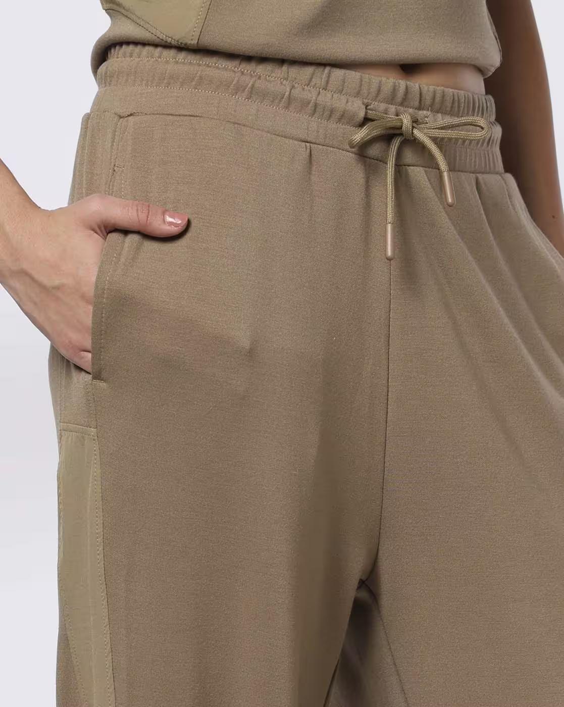 Teamspirit | Women Tapered Fit Joggers|3