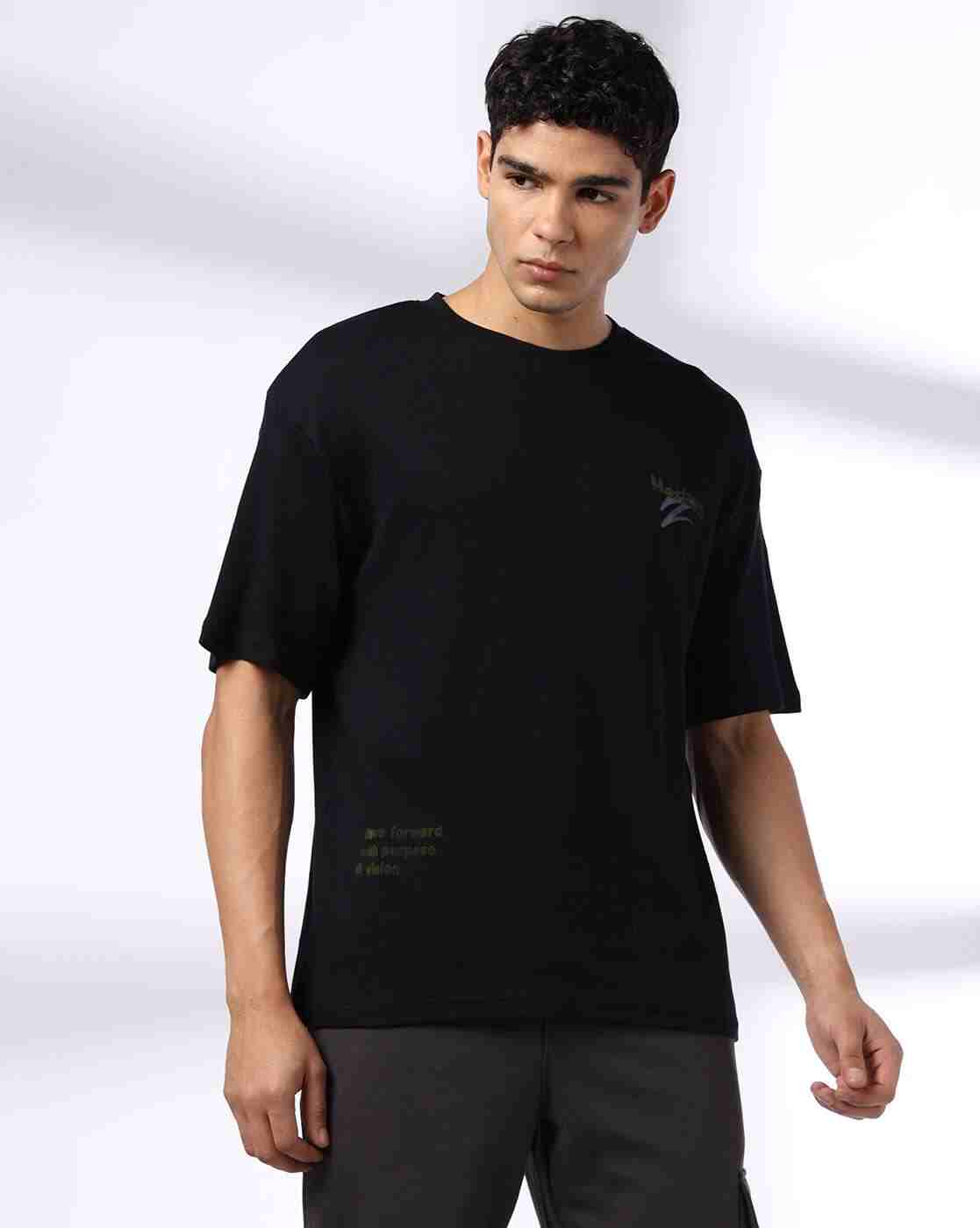 Teamspirit | Men Typographic Print Boxy Fit Crew-Neck T-Shirt|3