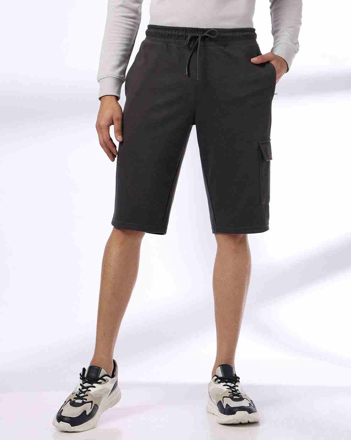 Men Regular Fit Shorts with Insert Pockets