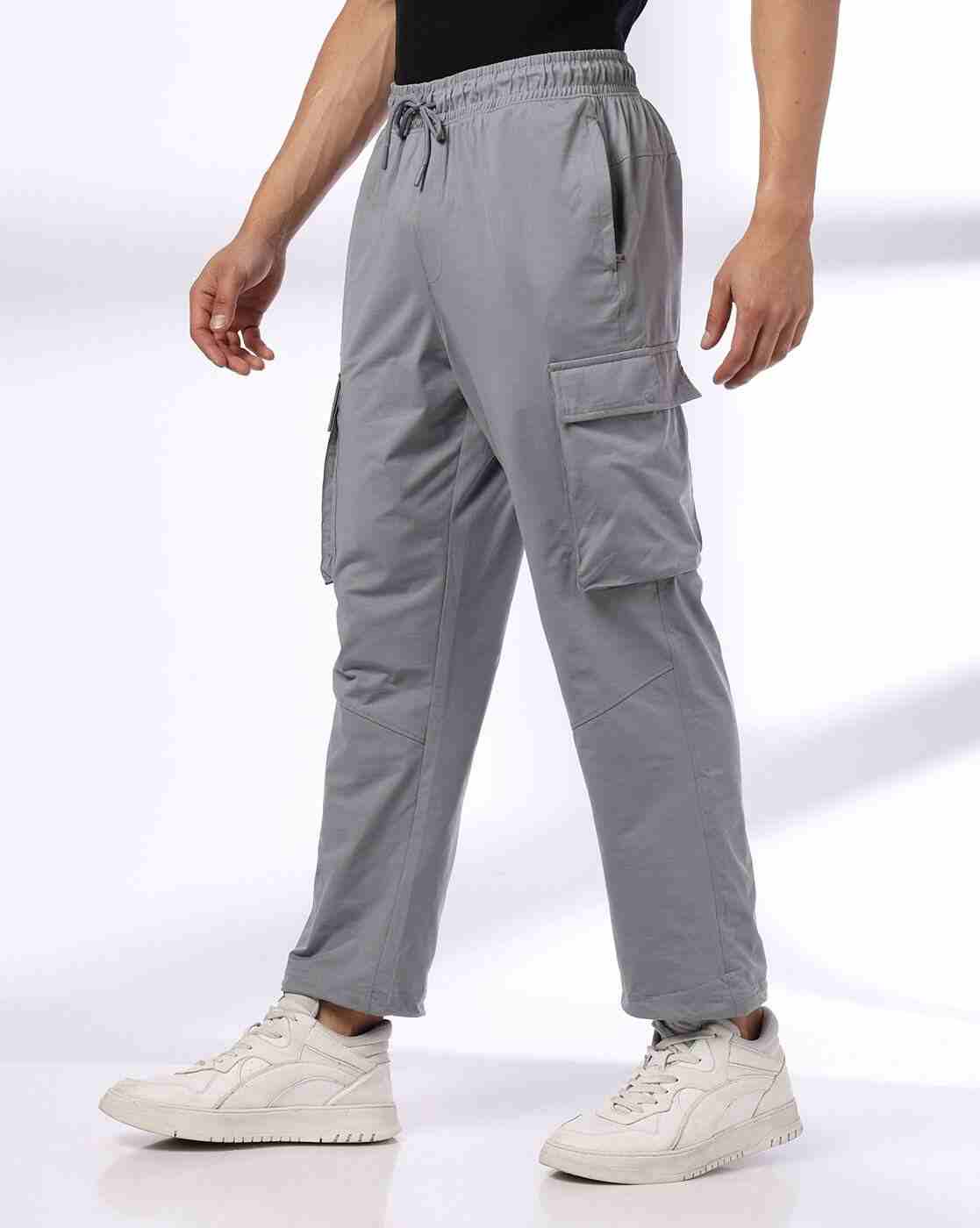 Teamspirit | Men Loose Fit Joggers with Cargo Pockets|1