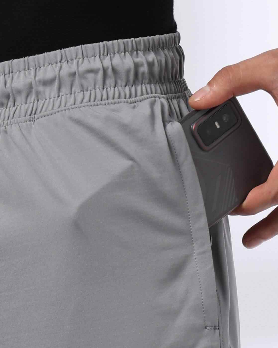 Teamspirit | Men Loose Fit Joggers with Cargo Pockets|4