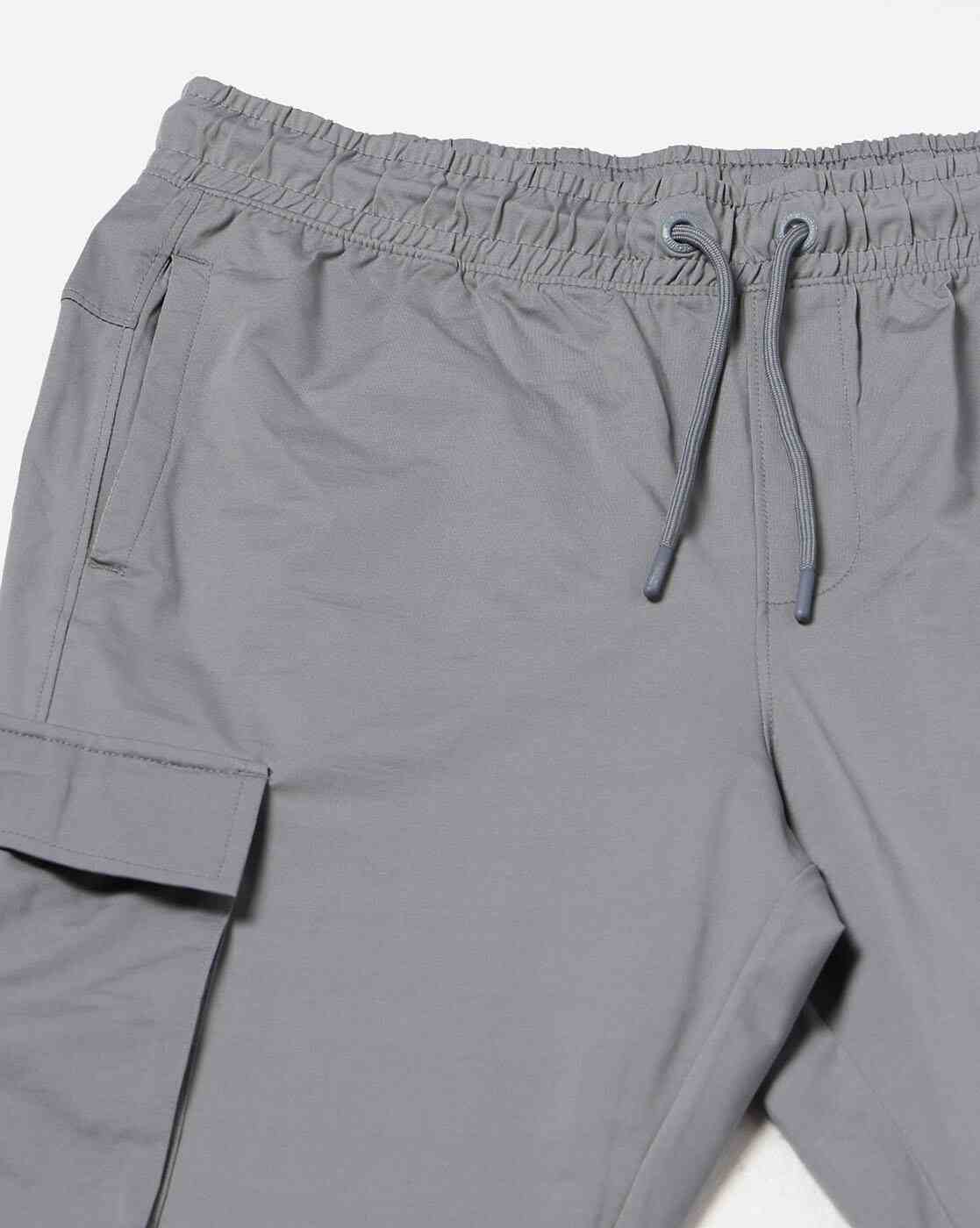 Teamspirit | Men Loose Fit Joggers with Cargo Pockets|5