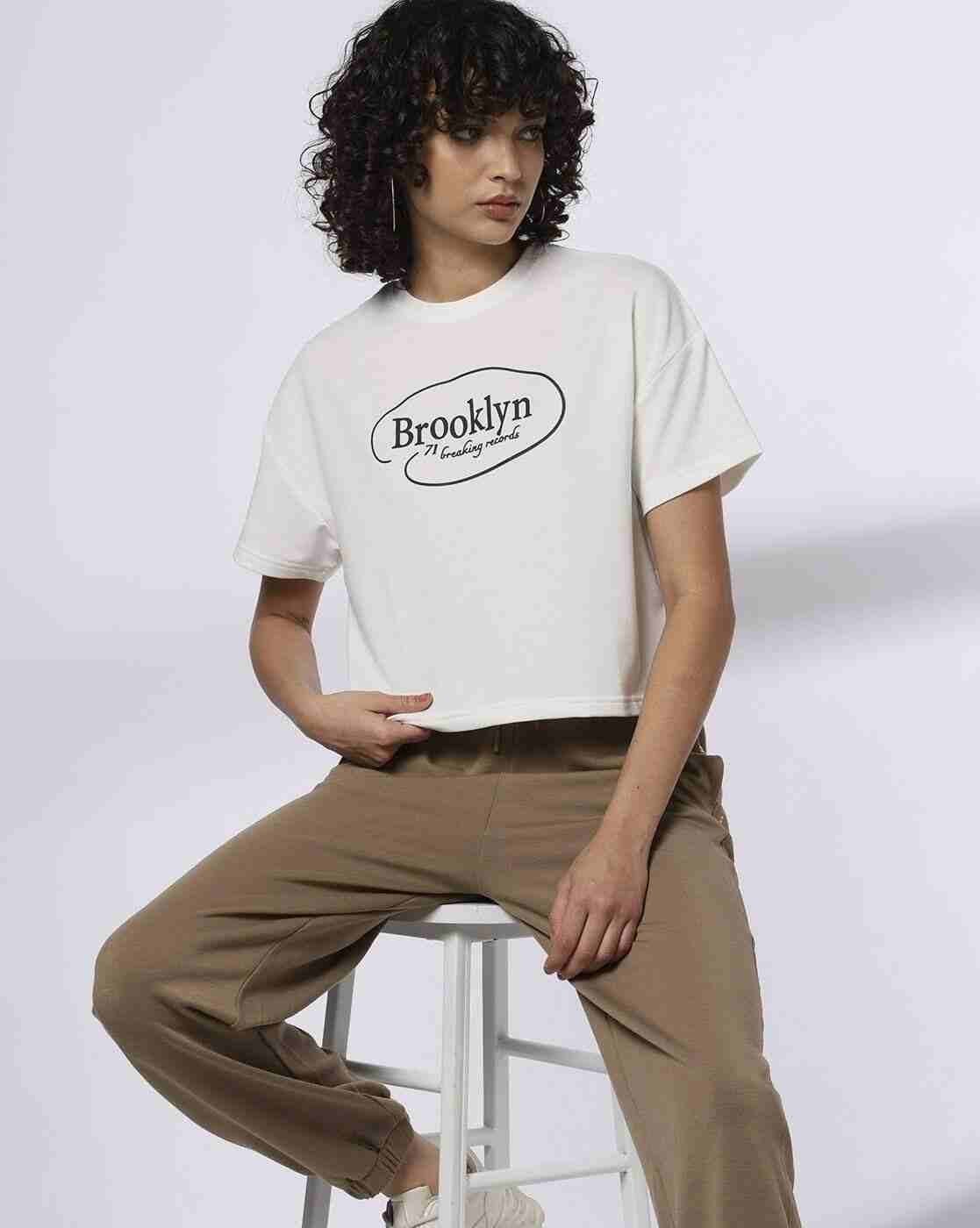 Teamspirit | Women Brand Print Boxy Fit Crew-Neck T-Shirt|0