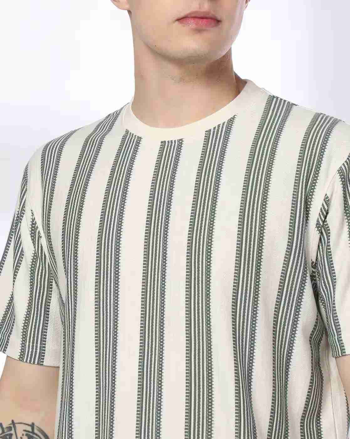 Teamspirit | Men Vertical Jacquard Striped Regular Fit Crew-Neck T-Shirt|3