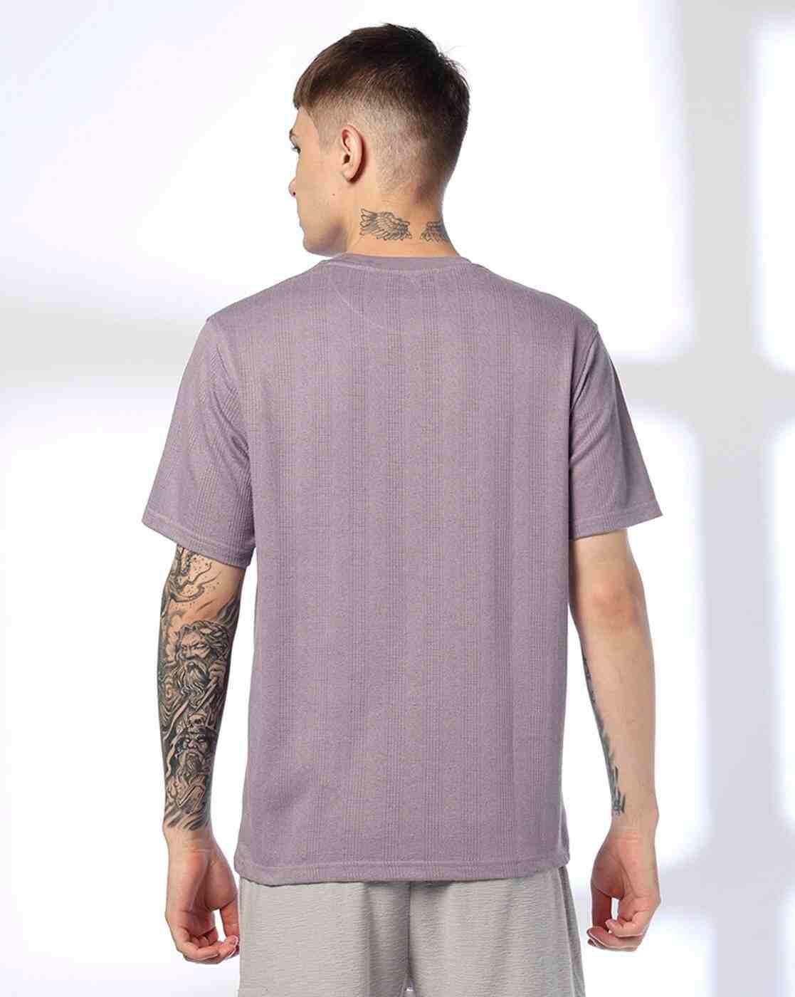 Teamspirit | Men Verti Dots Pattern Regular Fit Crew-Neck T-Shirt|2