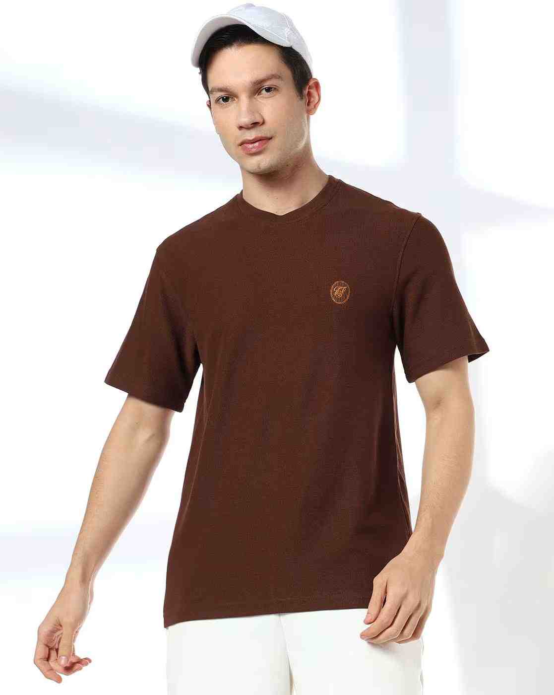 Men Regular Fit Crew-Neck T-Shirt with Monogram Embroidered