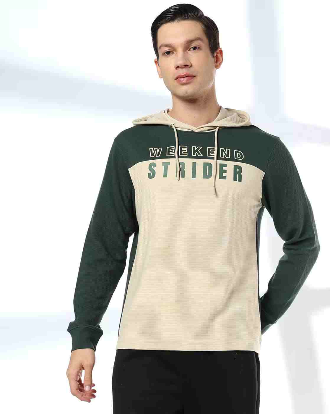 Men Colourblock Regular Fit Hooded T-Shirt