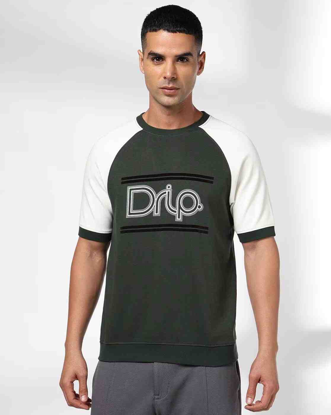 Men Colourblock Regular Fit Crew-Neck T-Shirt