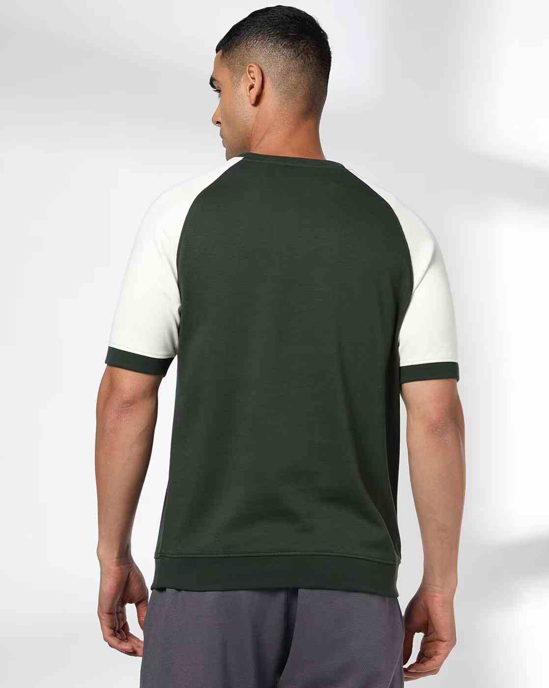 Teamspirit | Men Colourblock Regular Fit Crew-Neck T-Shirt|2