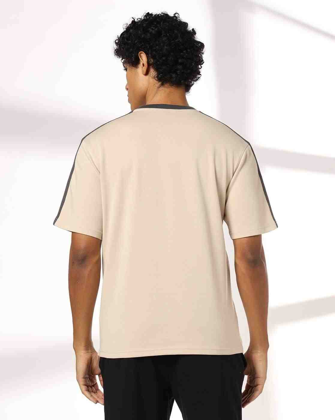 Teamspirit | Men Printed V-Neck Regular Fit T-Shirt|2