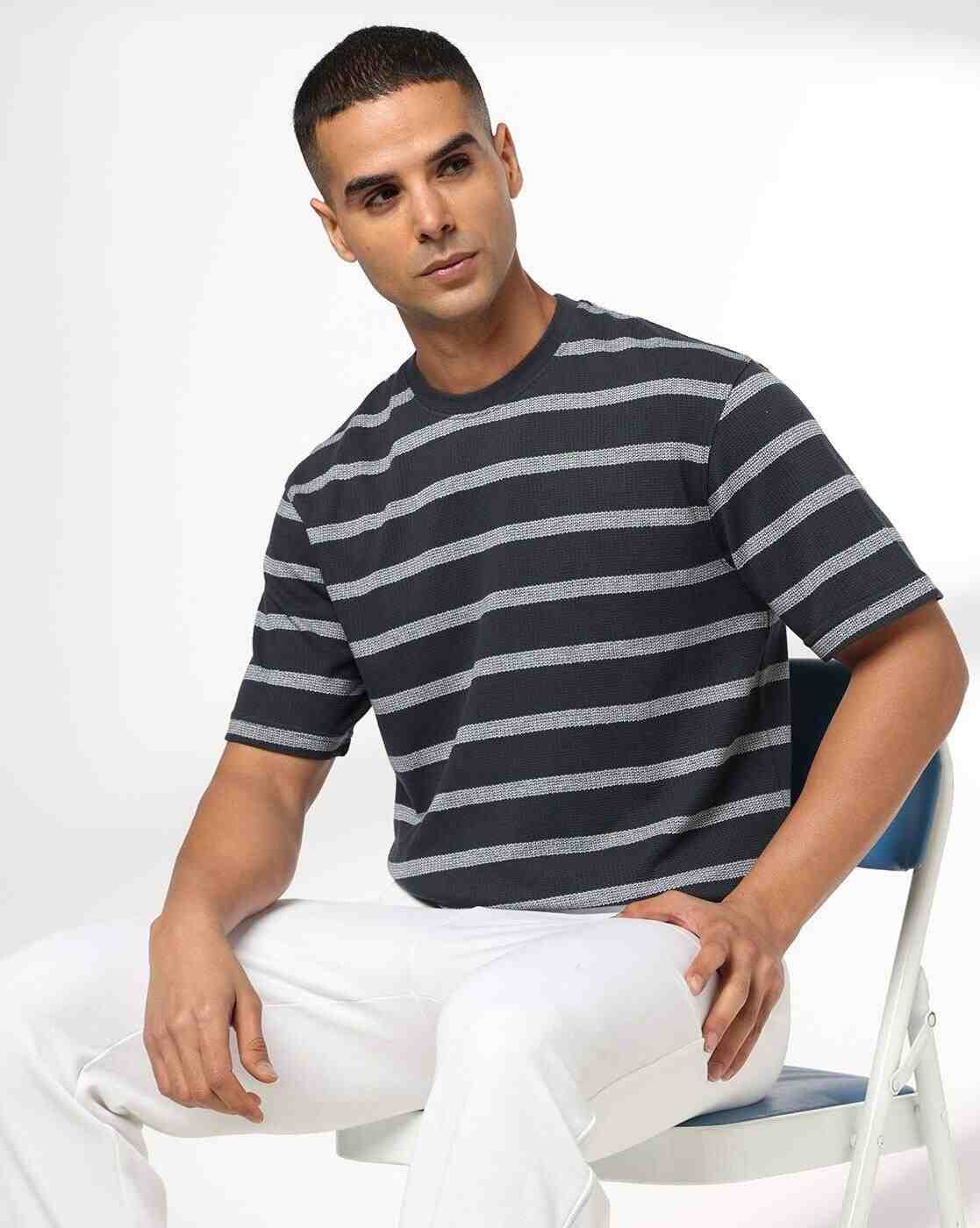 Men Striped Regular Fit Crew-Neck T-Shirt