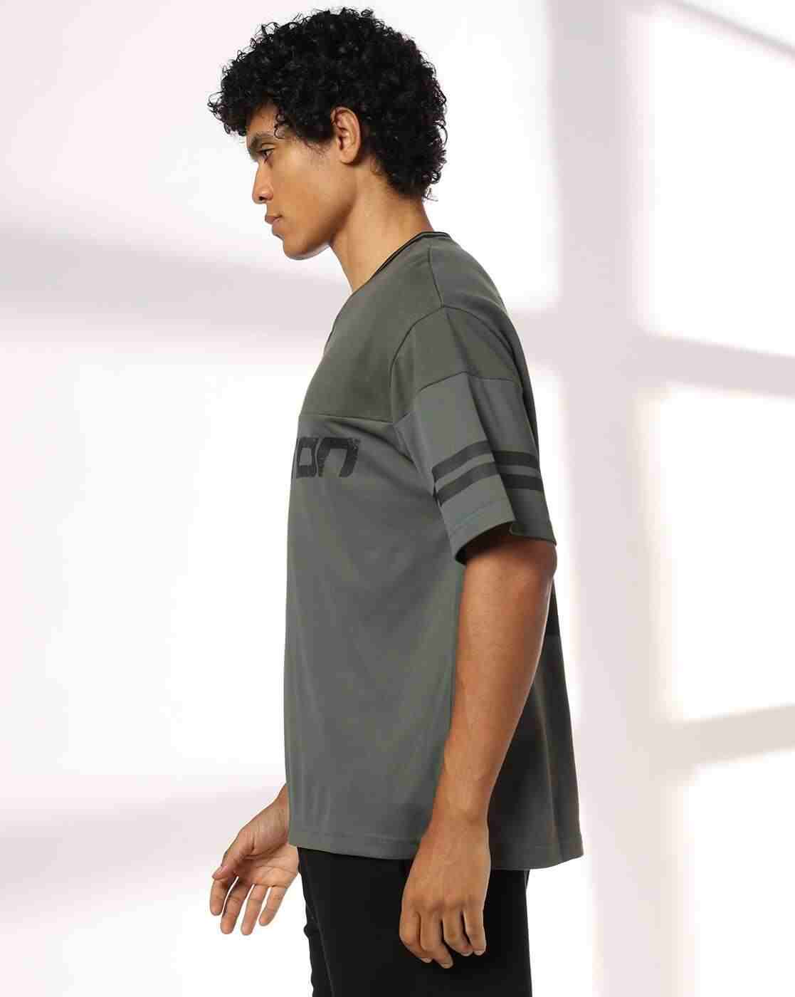 Teamspirit | Men Printed V-Neck Boxy Fit T-Shirt|1