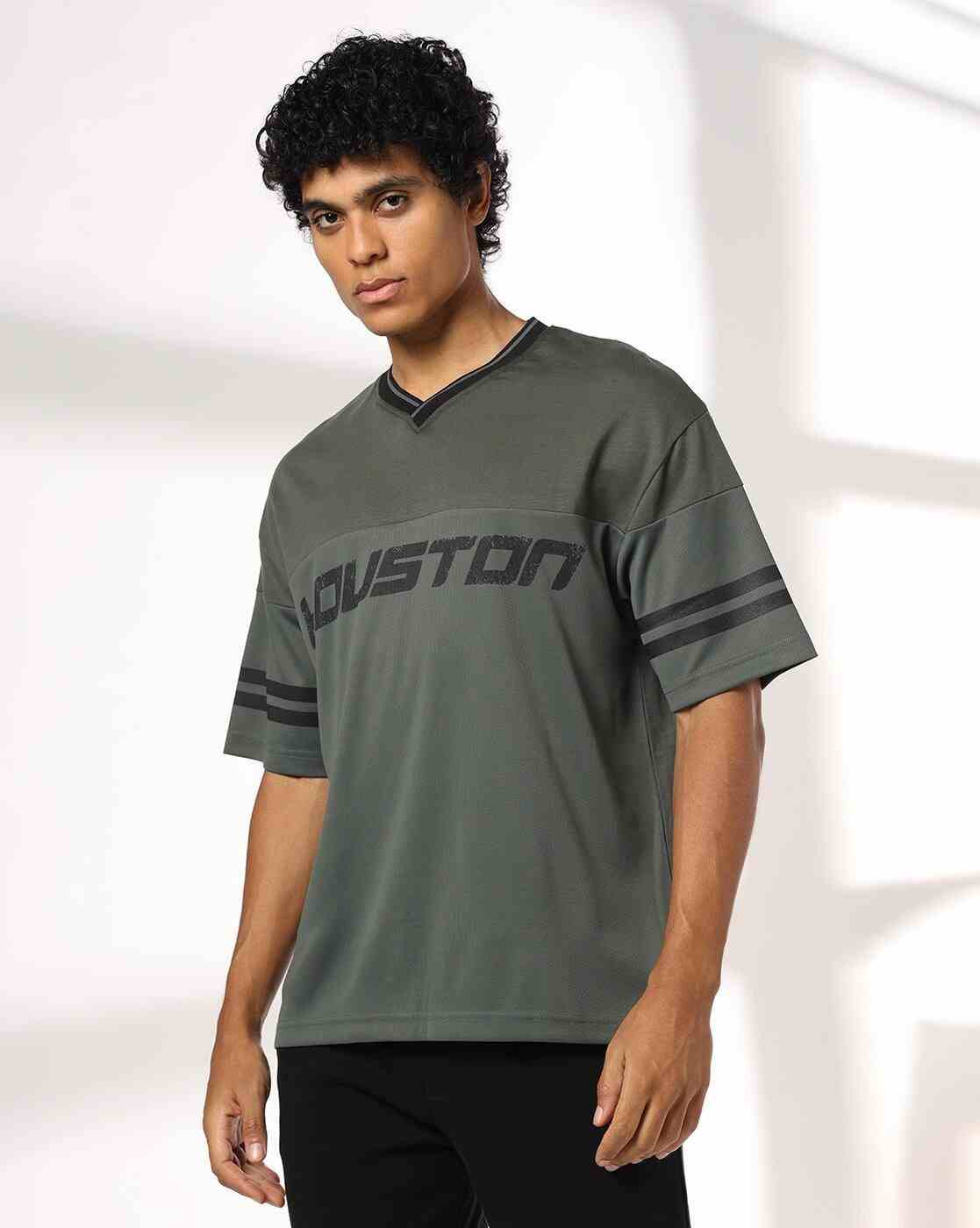 Teamspirit | Men Printed V-Neck Boxy Fit T-Shirt|3