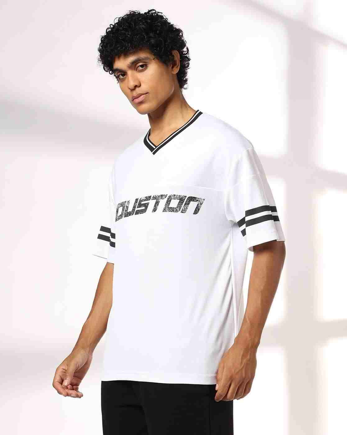 Teamspirit | Men Printed V-Neck Boxy Fit T-Shirt|3