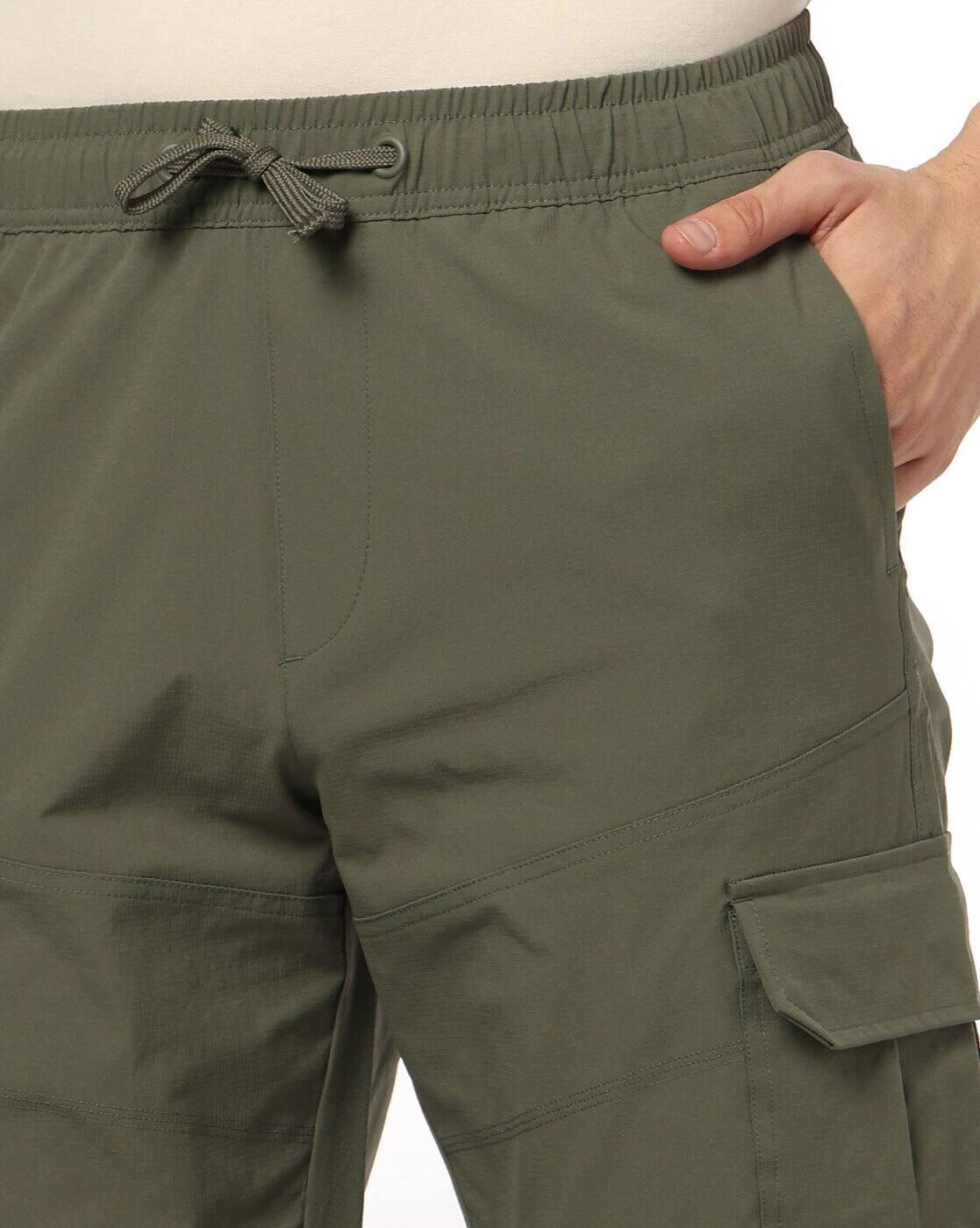 Teamspirit | Men Mid-Rise Regular Fit Cargo Shorts|2