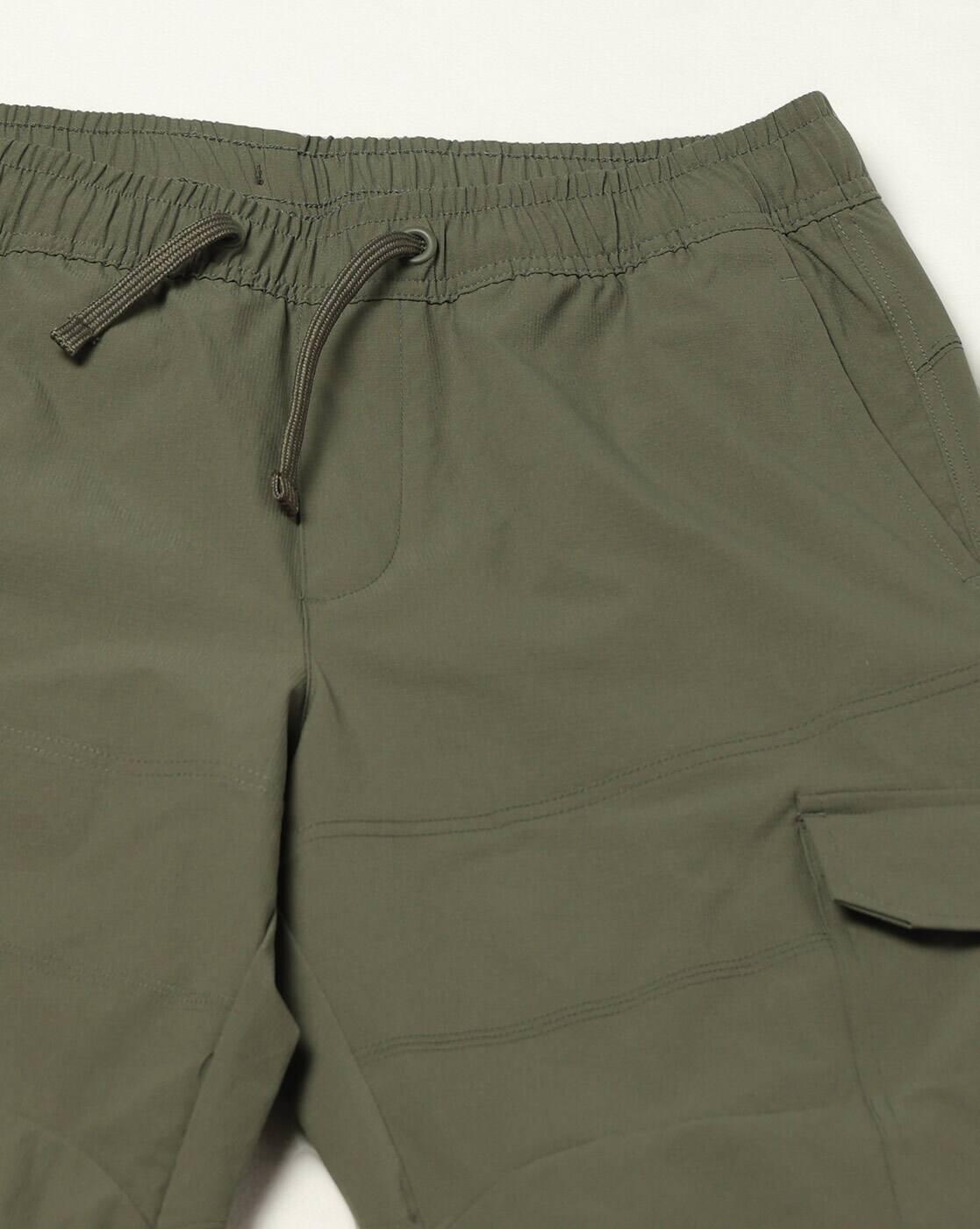 Teamspirit | Men Mid-Rise Regular Fit Cargo Shorts|4