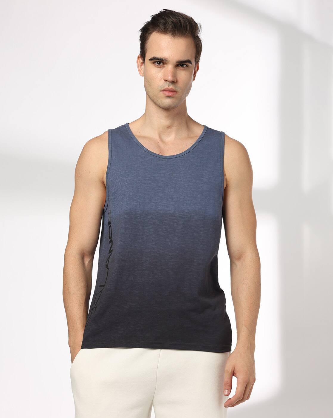 Teamspirit | Men Ombre Print Sleeveless Vest|3