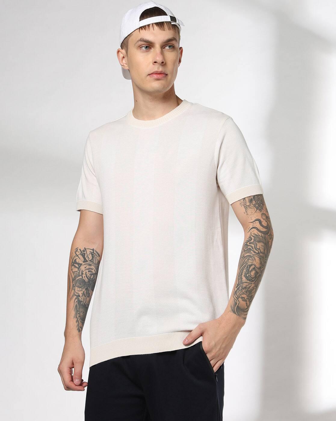 Men Verti Wide Striped Regular Fit Crew-Neck T-Shirt