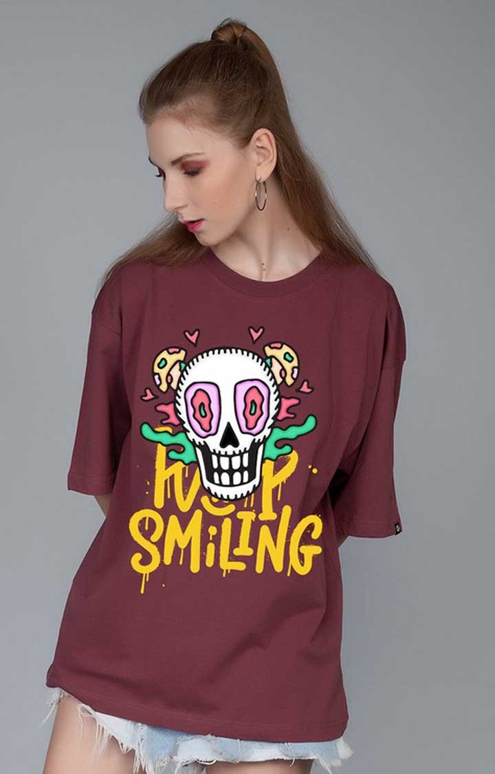 Smiling Women's Oversized Printed T Shirt