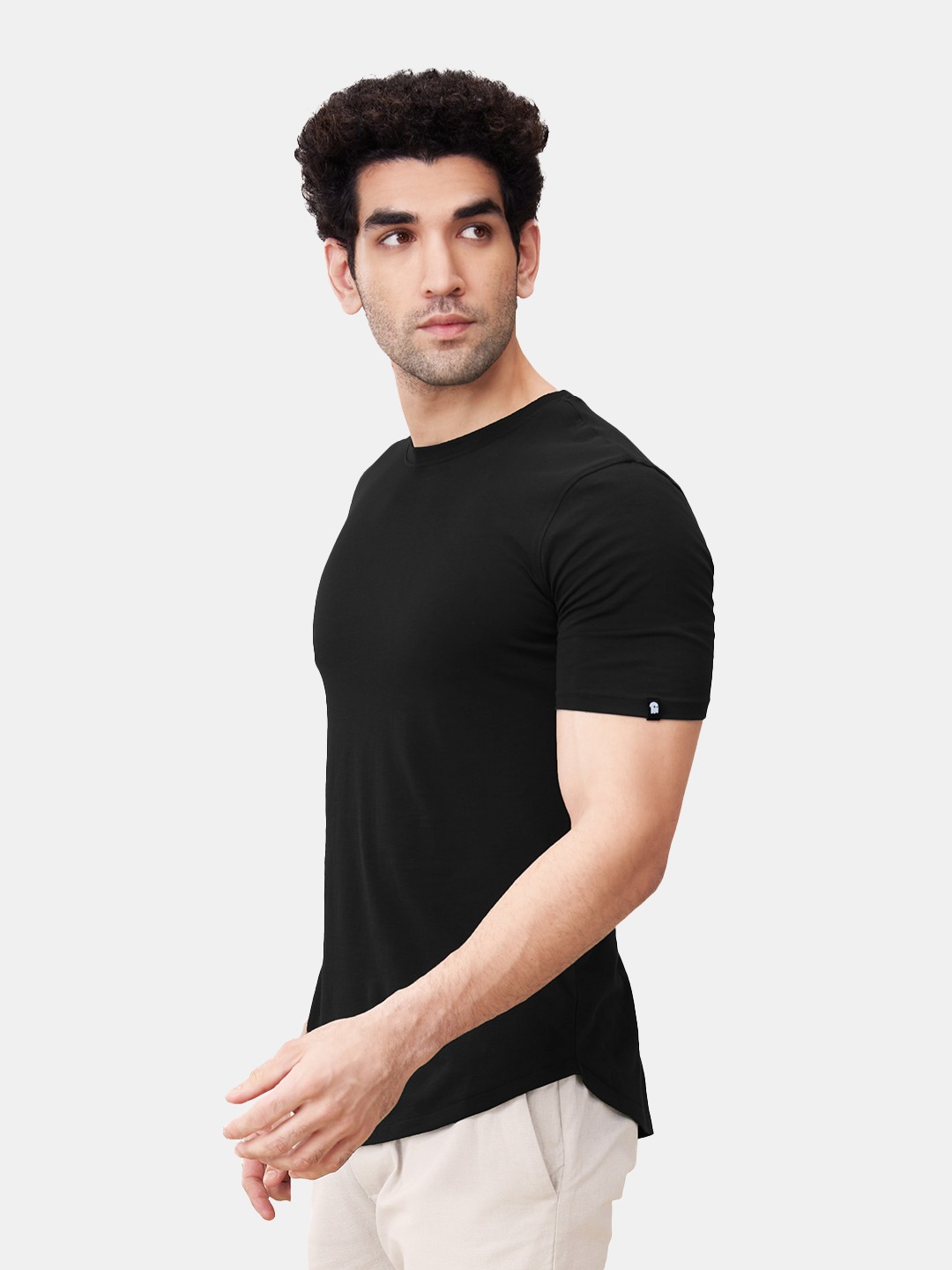 Men's Black Solid Regular T-Shirt