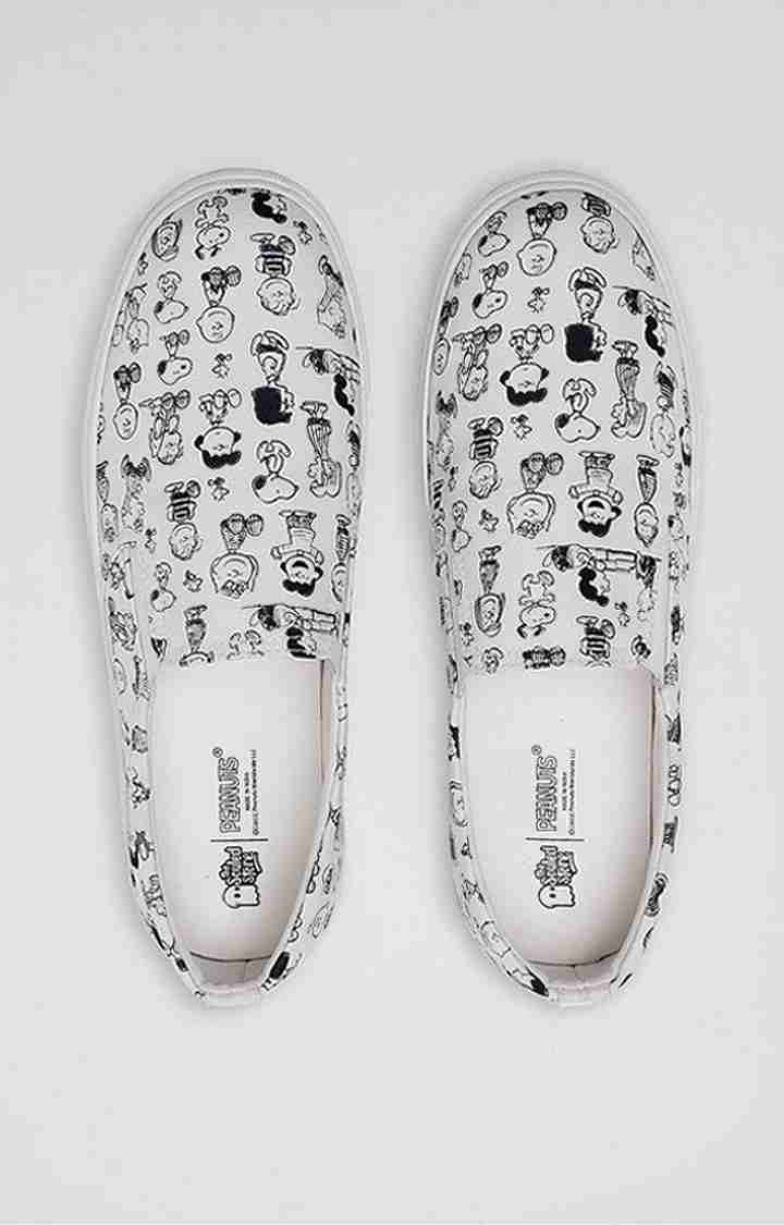 Men's Peanuts: Snoopy & Friends White Loafers