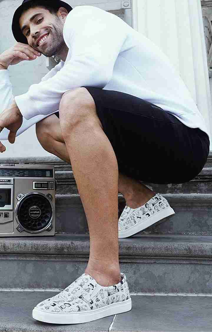 Men's Peanuts: Snoopy & Friends White Loafers