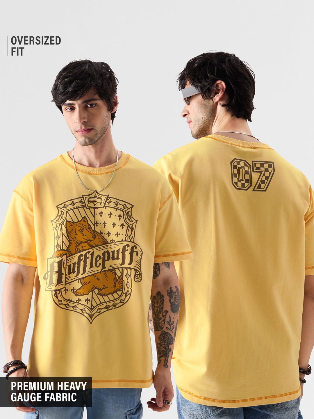 Men's Harry Potter: Hufflepuff Gang Oversized T-Shirt