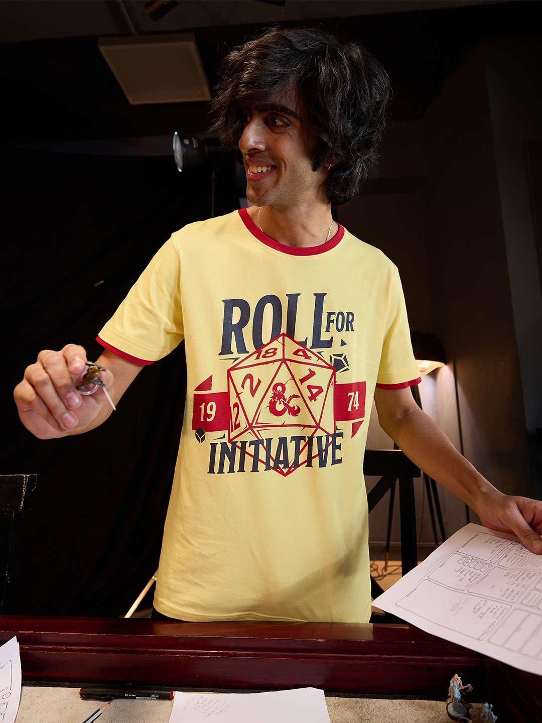 The Souled Store | Men's Dungeons & Dragons: Roll T-Shirt