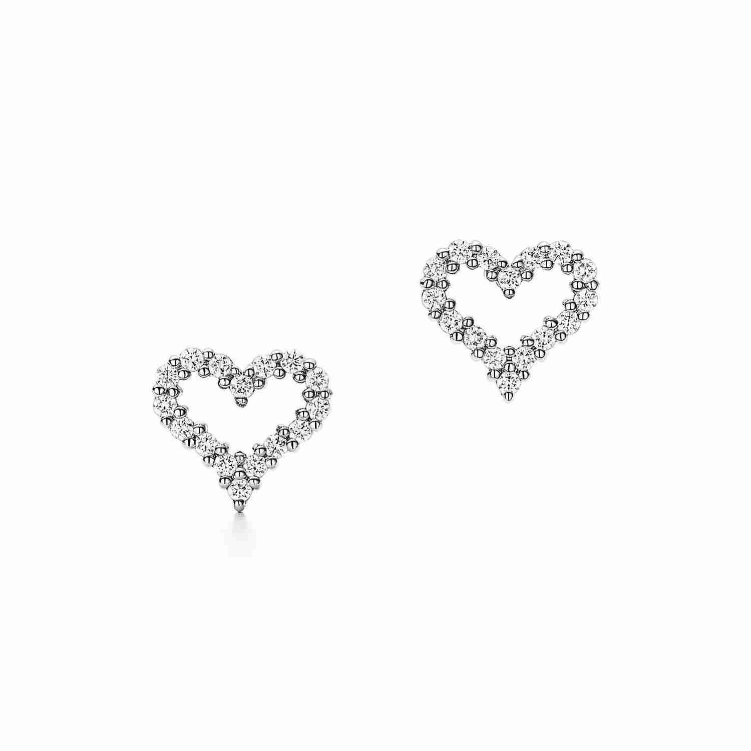Tiffany & Co. : Heart Earrings