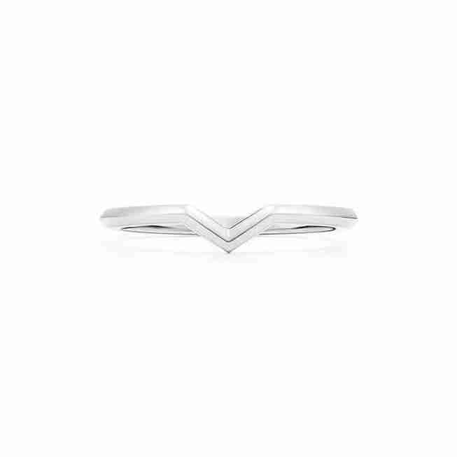 Tiffany & Co. : V Band Ring