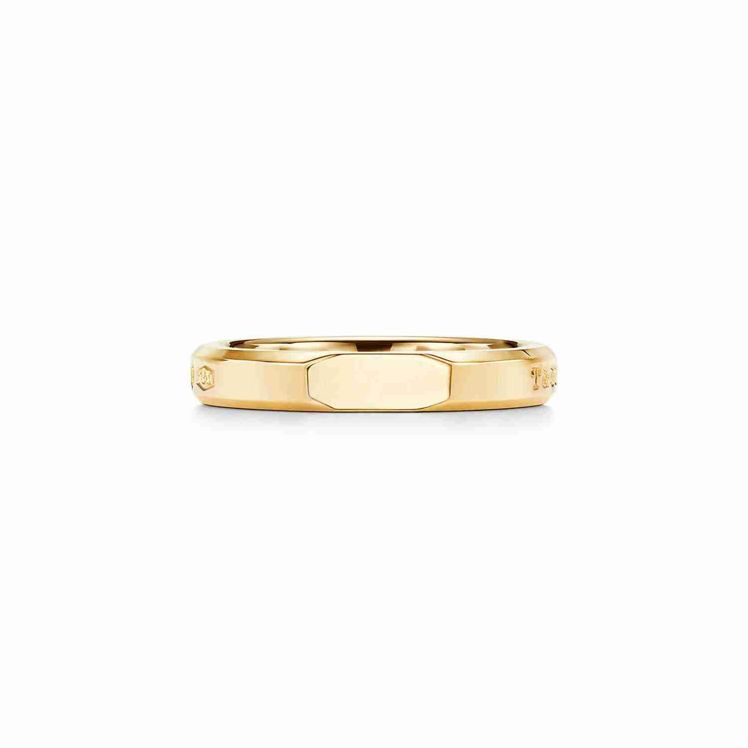 Tiffany & Co. : Makers Narrow Slice Ring in 18k Gold
