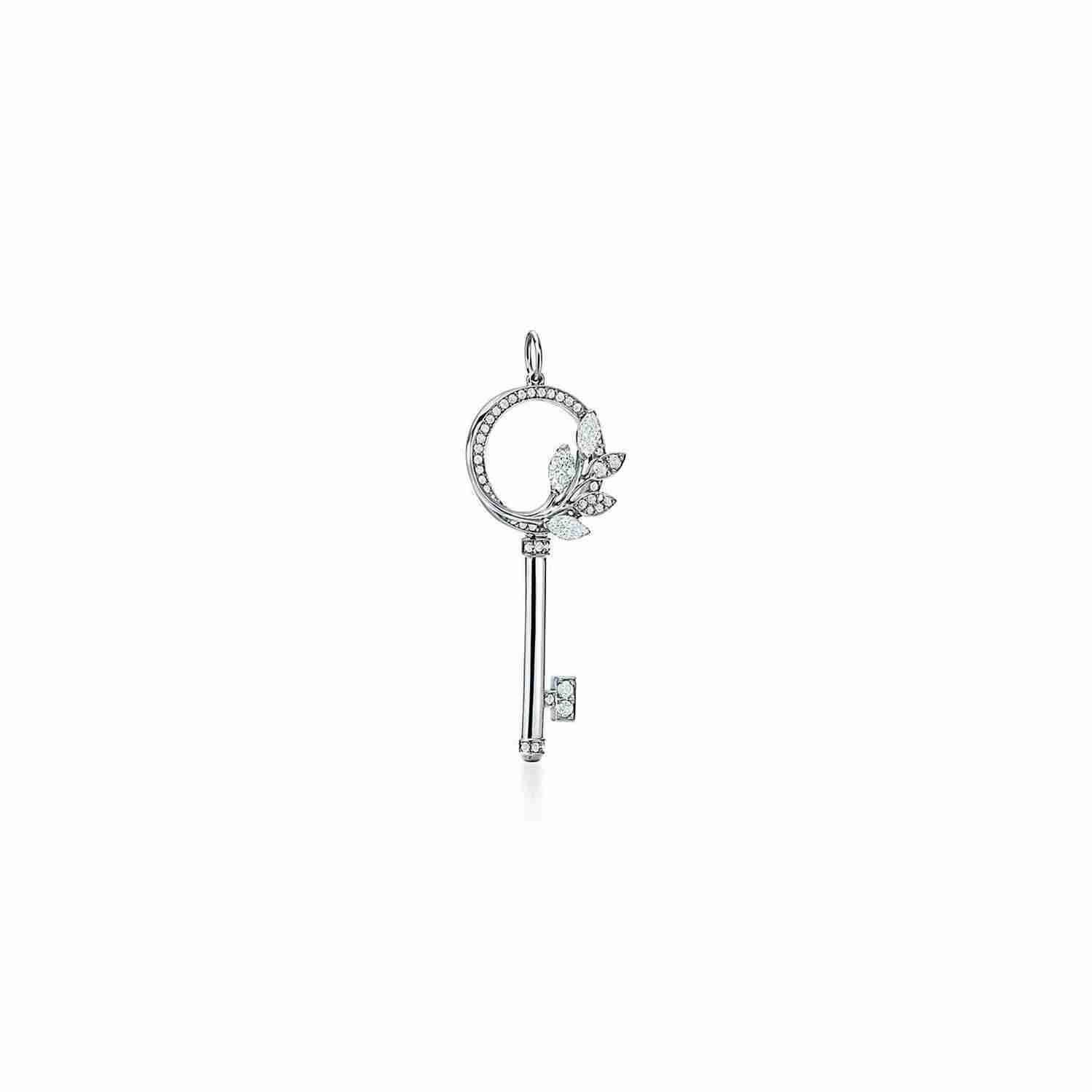 Tiffany Keys : Tiffany Victoria™ Diamond Vine Circle Key in Platinum